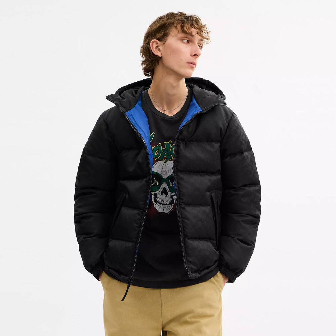 COACH | 
Tonal Signature Down Jacket Chamarra de hombre negra