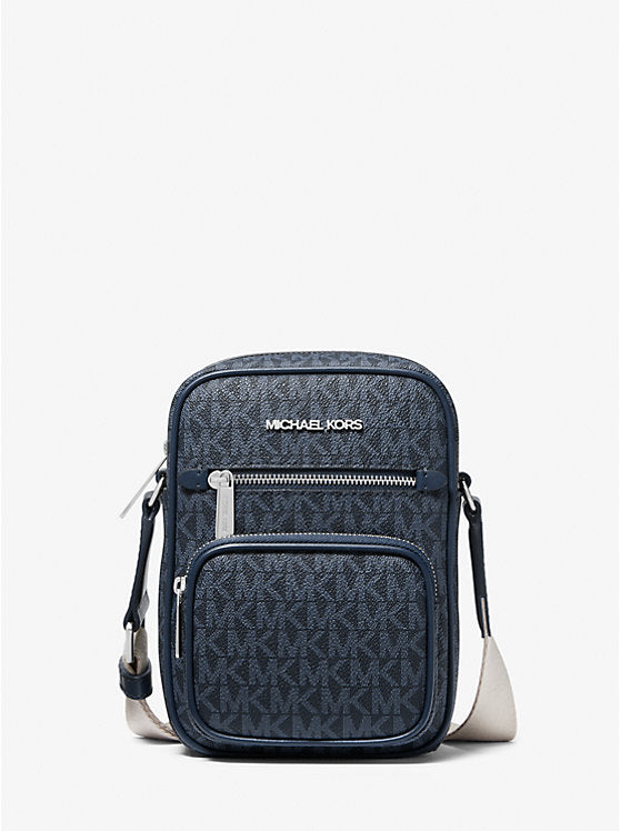 ššššššš šššš                        Bolso bandolera mediano con el logotipo de la firma Jet Set                                 MK0014