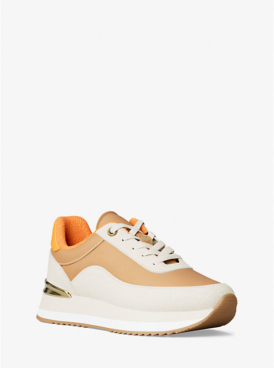 𝐌𝐈𝐂𝐇𝐀𝐄𝐋 𝐊𝐎𝐑𝐒   Hattie, entrenadora de técnicas mixtas   MK0096