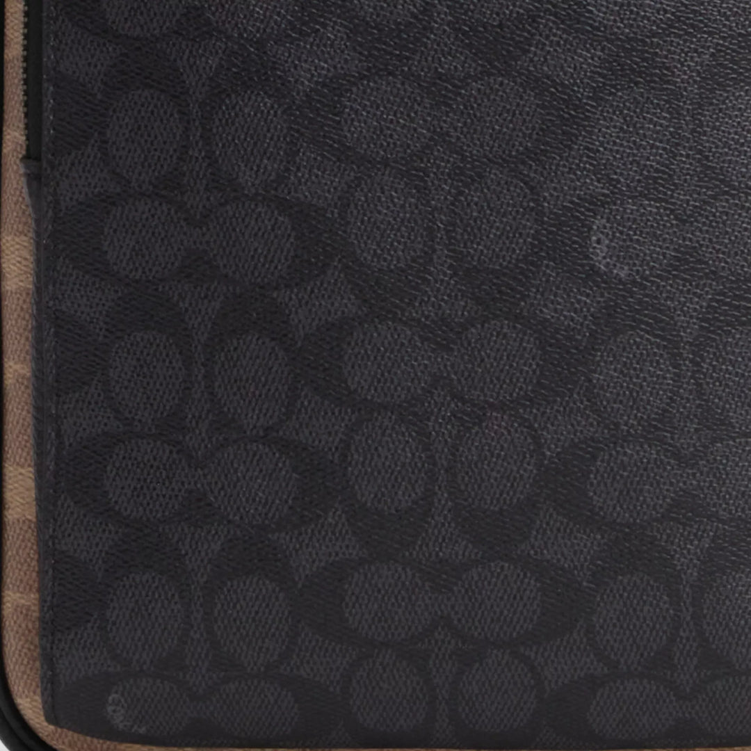 𝐂𝐎𝐀𝐂𝐇                Paquete de Ethan en lienzo de firma bloqueada           CO0020