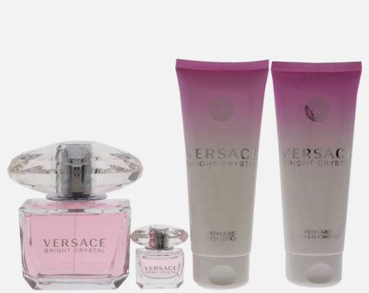 𝐕𝐄𝐑𝐒𝐀𝐂𝐄                              Bright Crystal By For Women - Set de regalo de 4 piezas Edt Spray de 3 oz, loción corporal perfumada de 3,4 oz, gel de baño y ducha perfumado de 3,4 oz, 5 ml Edt Splash Mini          PRF5