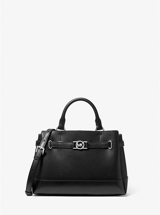 𝐌𝐈𝐂𝐇𝐀𝐄𝐋 𝐊𝐎𝐑𝐒     Bolso pequeño Reed de piel granulada.    MK0038