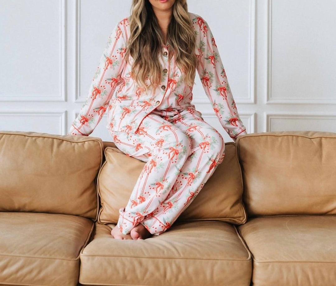 𝐌𝐎𝐎𝐍 𝐑𝐘𝐃𝐄𝐑         Conjunto de salón con lazo navideño en blanco y rojo NAV14