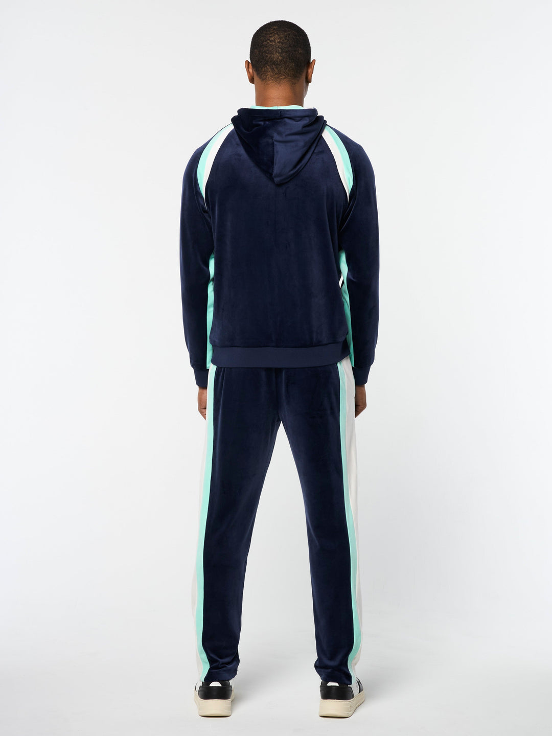 𝐒𝐄𝐑𝐆𝐈𝐎 𝐓𝐀𝐂𝐂𝐇𝐈𝐍𝐈 Sudadera con capucha de terciopelo Lázaro         TAC36