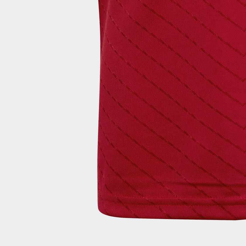 𝐀𝐃𝐈𝐃𝐀𝐒             Camiseta infantil del campeón 23          ADI022