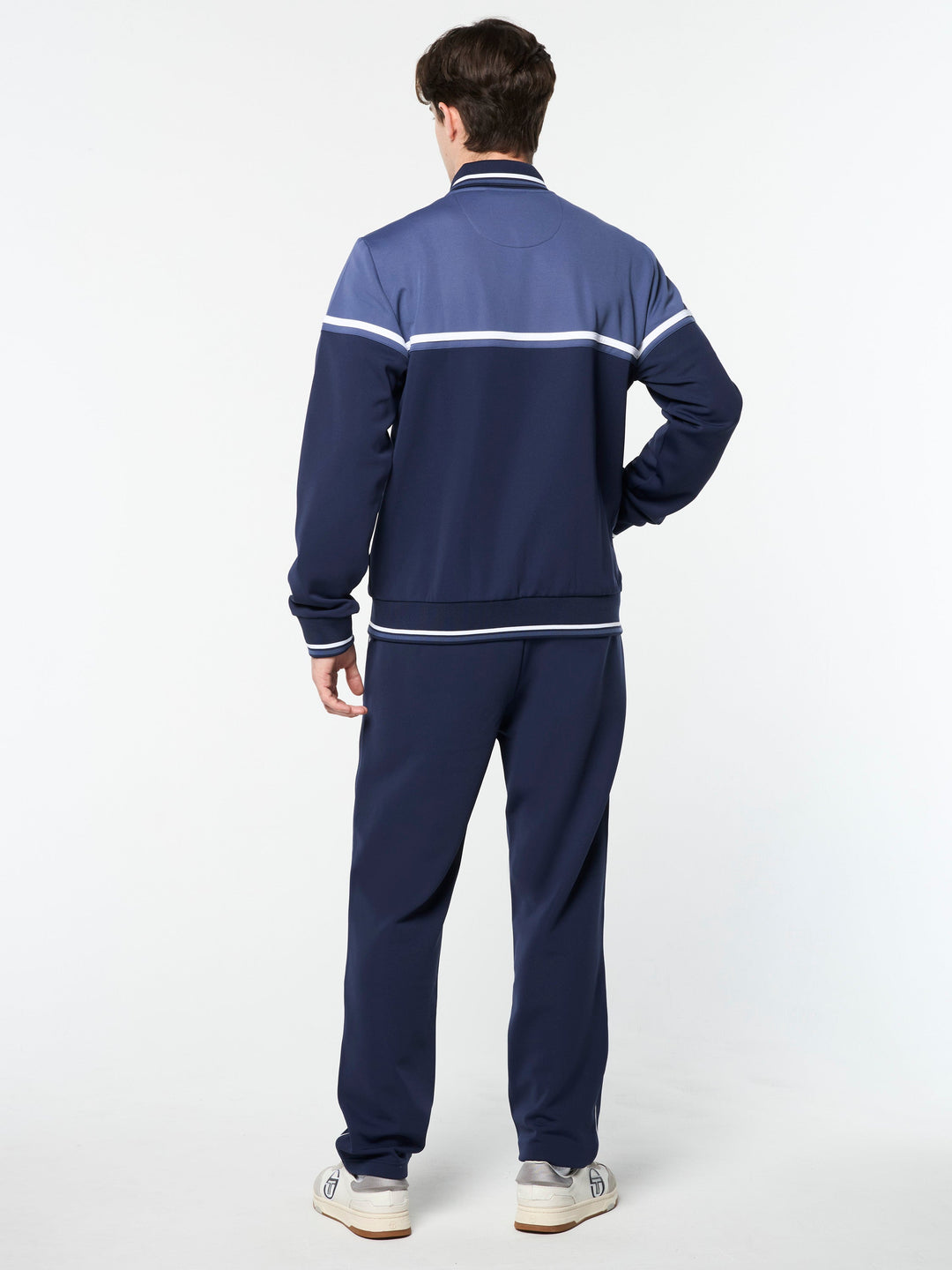 𝐒𝐄𝐑𝐆𝐈𝐎 𝐓𝐀𝐂𝐂𝐇𝐈𝐍𝐈 chaqueta deportiva olmi                    TAC9