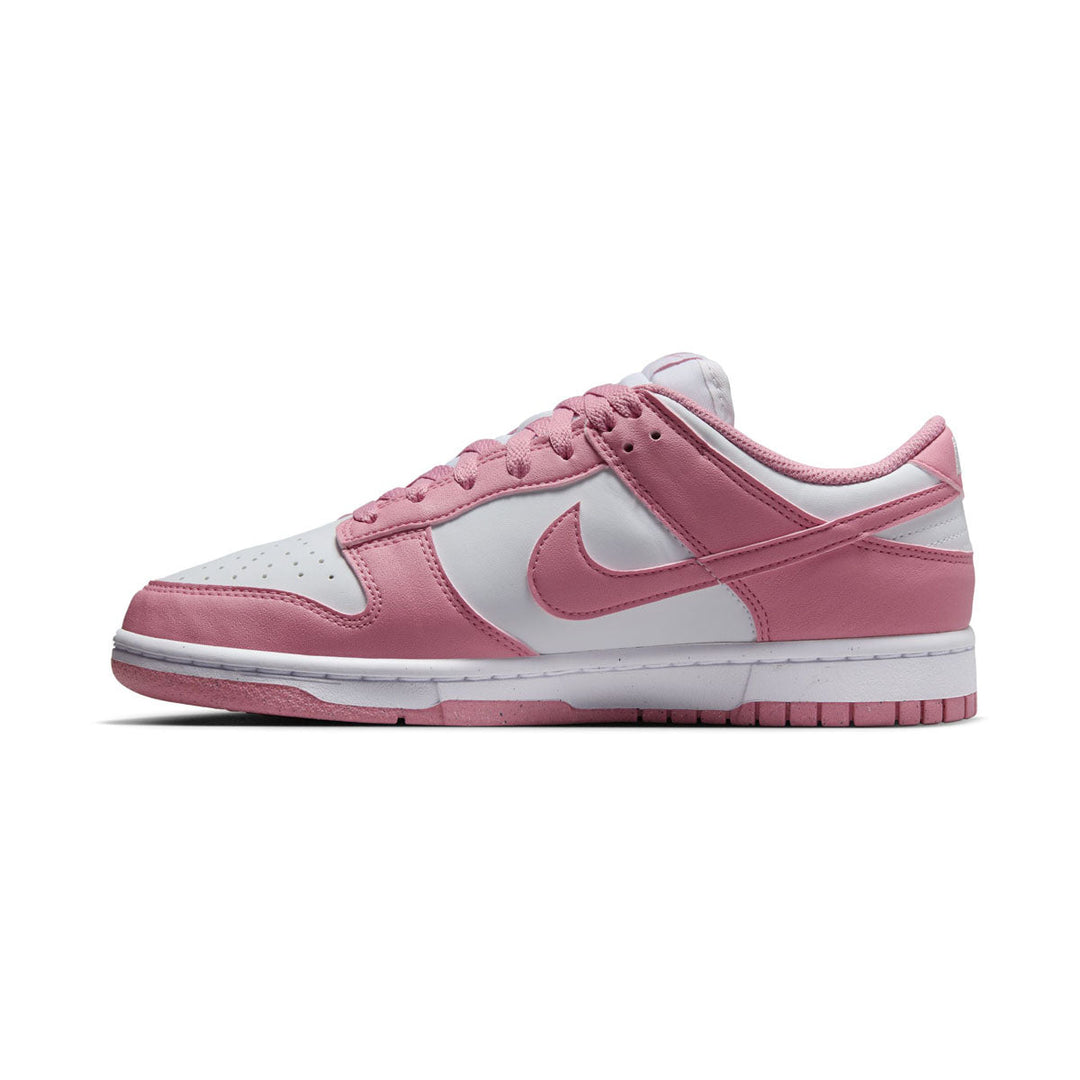 𝐍𝐈𝐊𝐄                               Zapatillas Dunk Low Next para mujer, color blanco natural/rosa elemental, DD1873-112