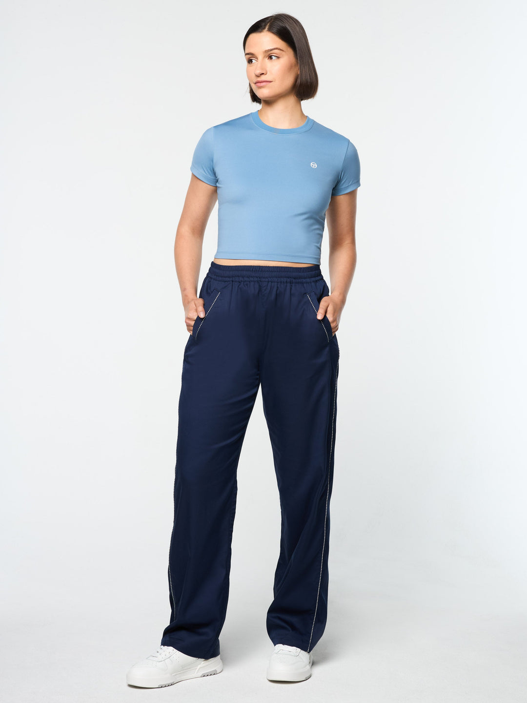 𝐒𝐄𝐑𝐆𝐈𝐎 𝐓𝐀𝐂𝐂𝐇𝐈𝐍𝐈 Pantalón deportivo Suveniri para mujer                      TAC6