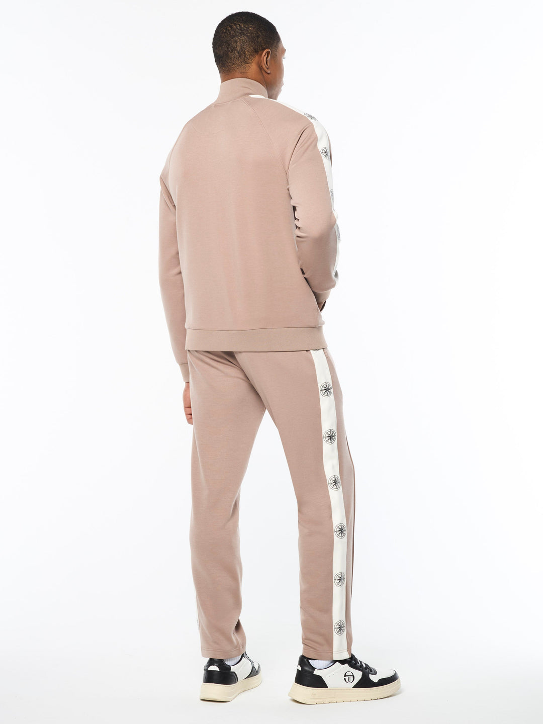 𝐒𝐄𝐑𝐆𝐈𝐎 𝐓𝐀𝐂𝐂𝐇𝐈𝐍𝐈 chaqueta deportiva bussola            TAC15