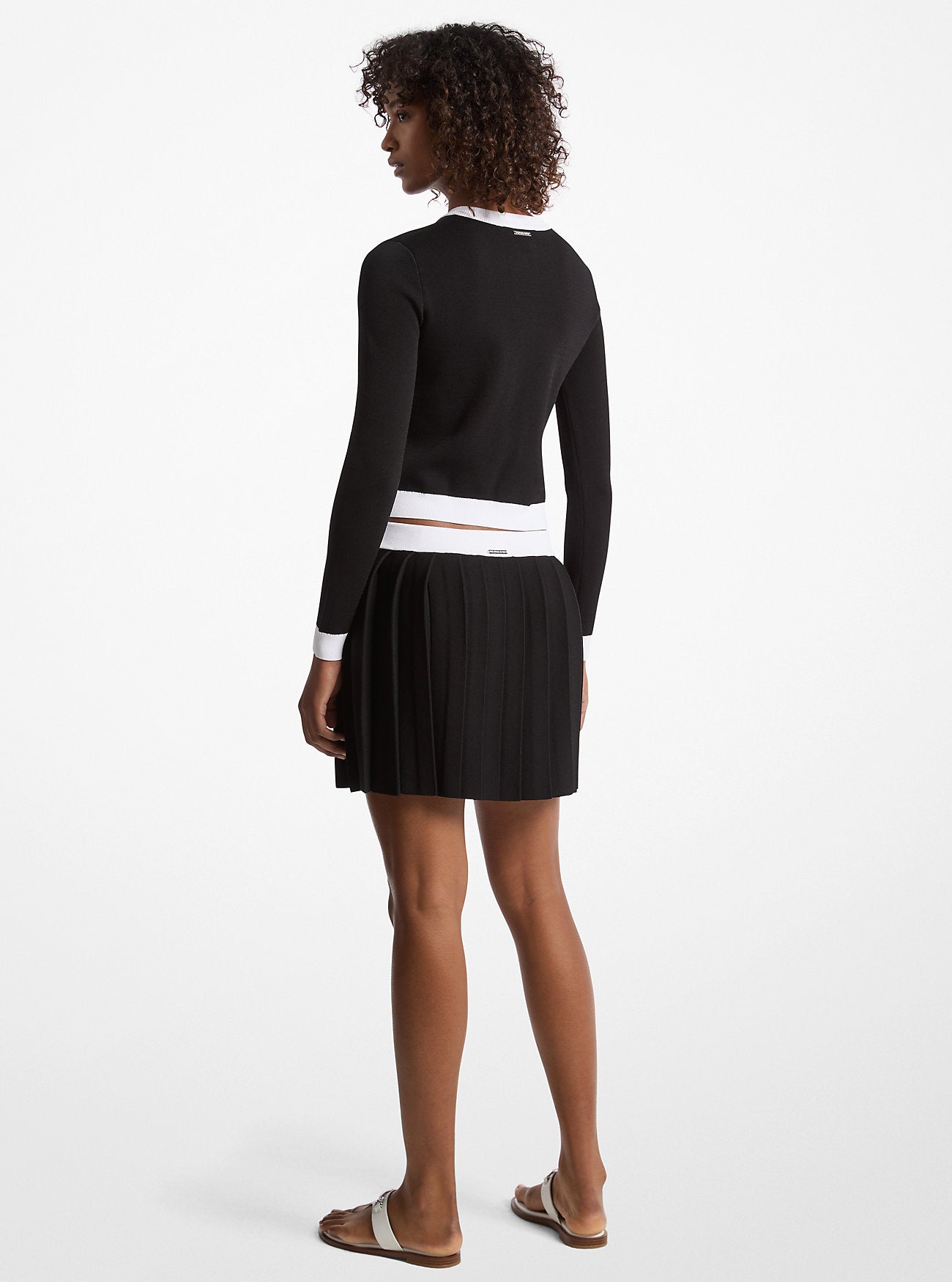 𝐌𝐈𝐂𝐇𝐀𝐄𝐋 𝐊𝐎𝐑𝐒                               Falda plisada de punto elástico                           MK0023