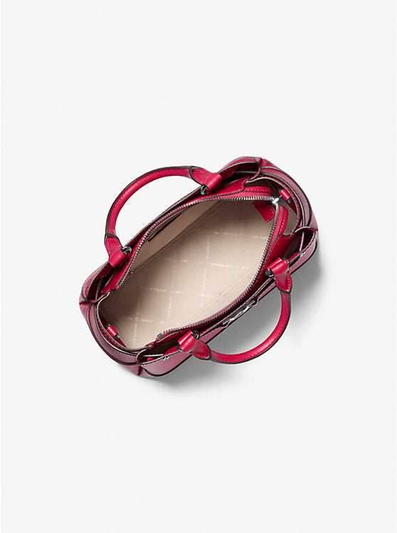 𝐌𝐈𝐂𝐇𝐀𝐄𝐋 𝐊𝐎𝐑𝐒     Bolso pequeño Reed de piel granulada.    MK0038