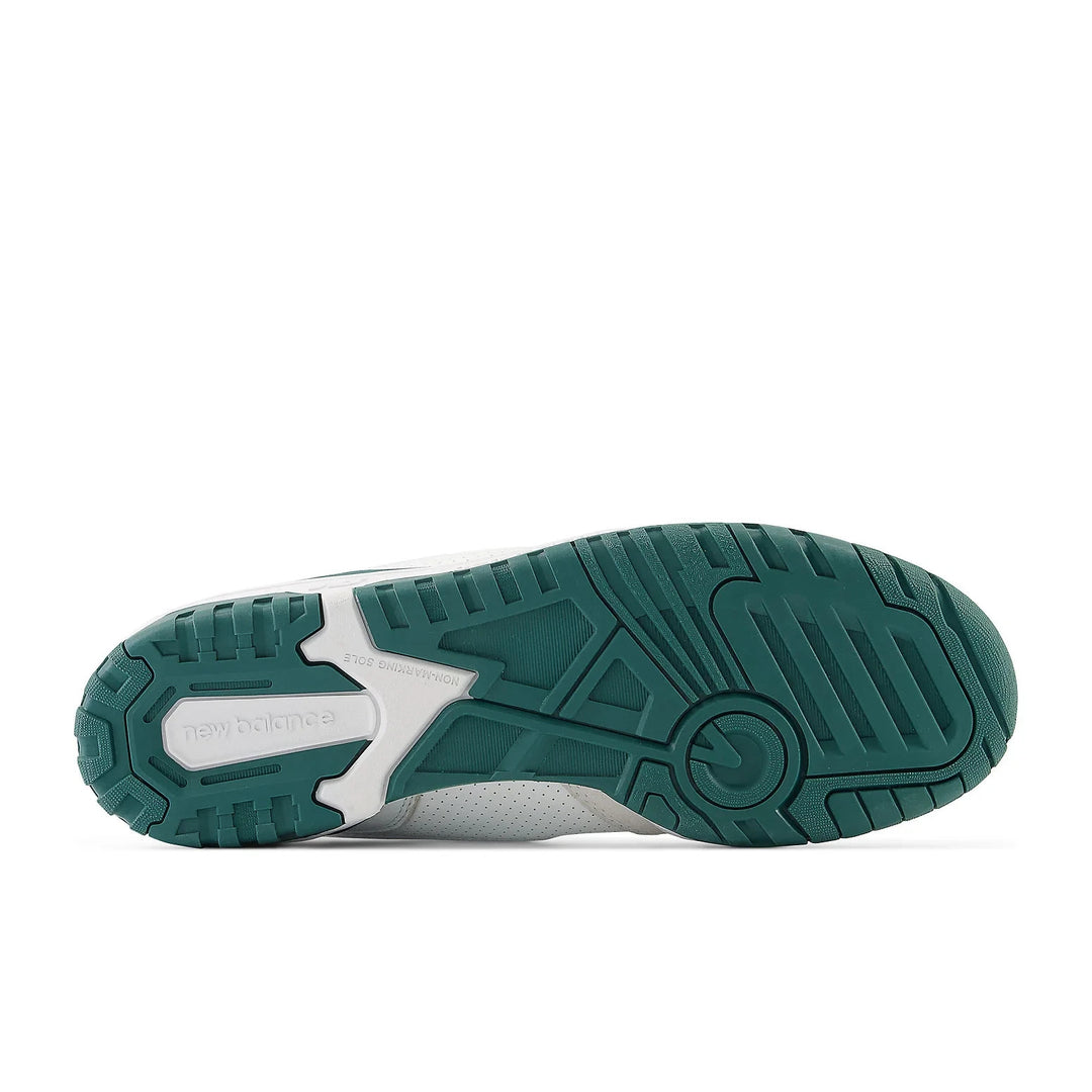 𝐍𝐄𝐖 𝐁𝐀𝐋𝐀𝐍𝐂𝐄                       Zapatillas 550 BB550STA para hombre, de piel blanca y verde azulado, de caña baja, para el día a día.