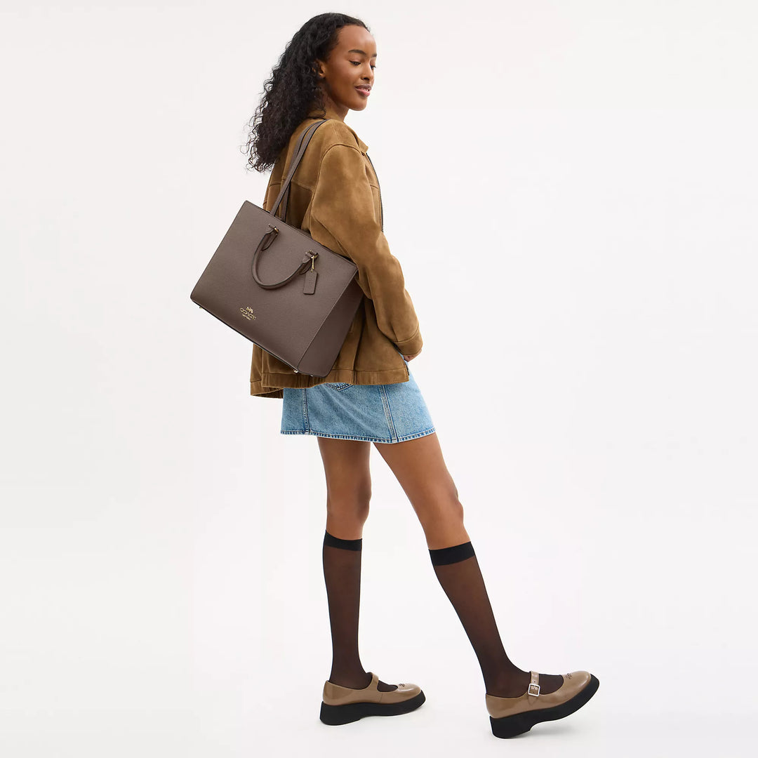 𝐂𝐎𝐀𝐂𝐇                     Bolso de mano Maggie CO0027