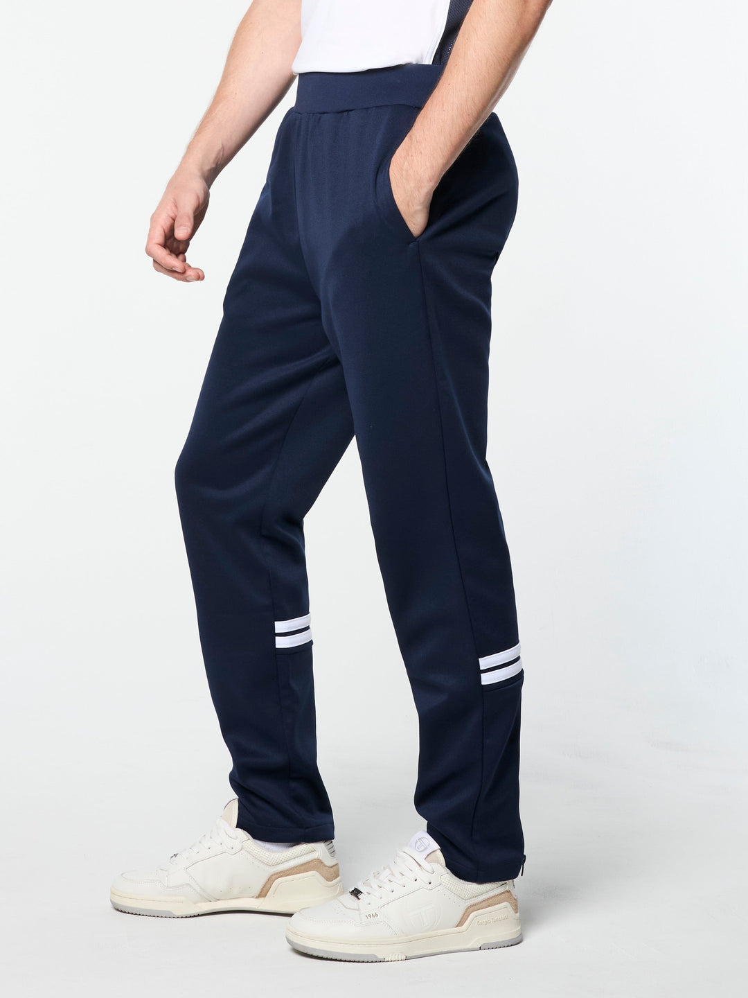 𝐒𝐄𝐑𝐆𝐈𝐎 𝐓𝐀𝐂𝐂𝐇𝐈𝐍𝐈  pantalón deportivo orion                TAC24