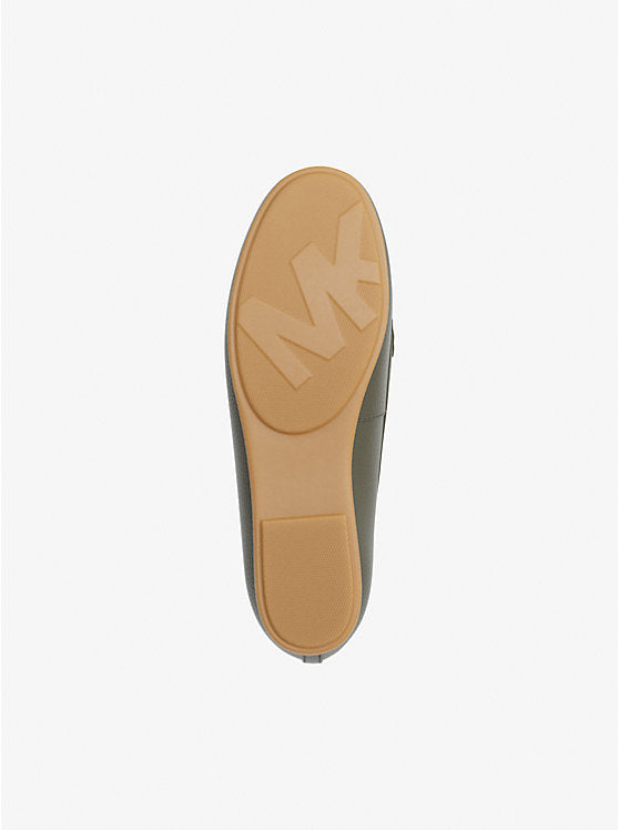 𝐌𝐈𝐂𝐇𝐀𝐄𝐋 𝐊𝐎𝐑𝐒                                Mocasín Fulton                          MK003