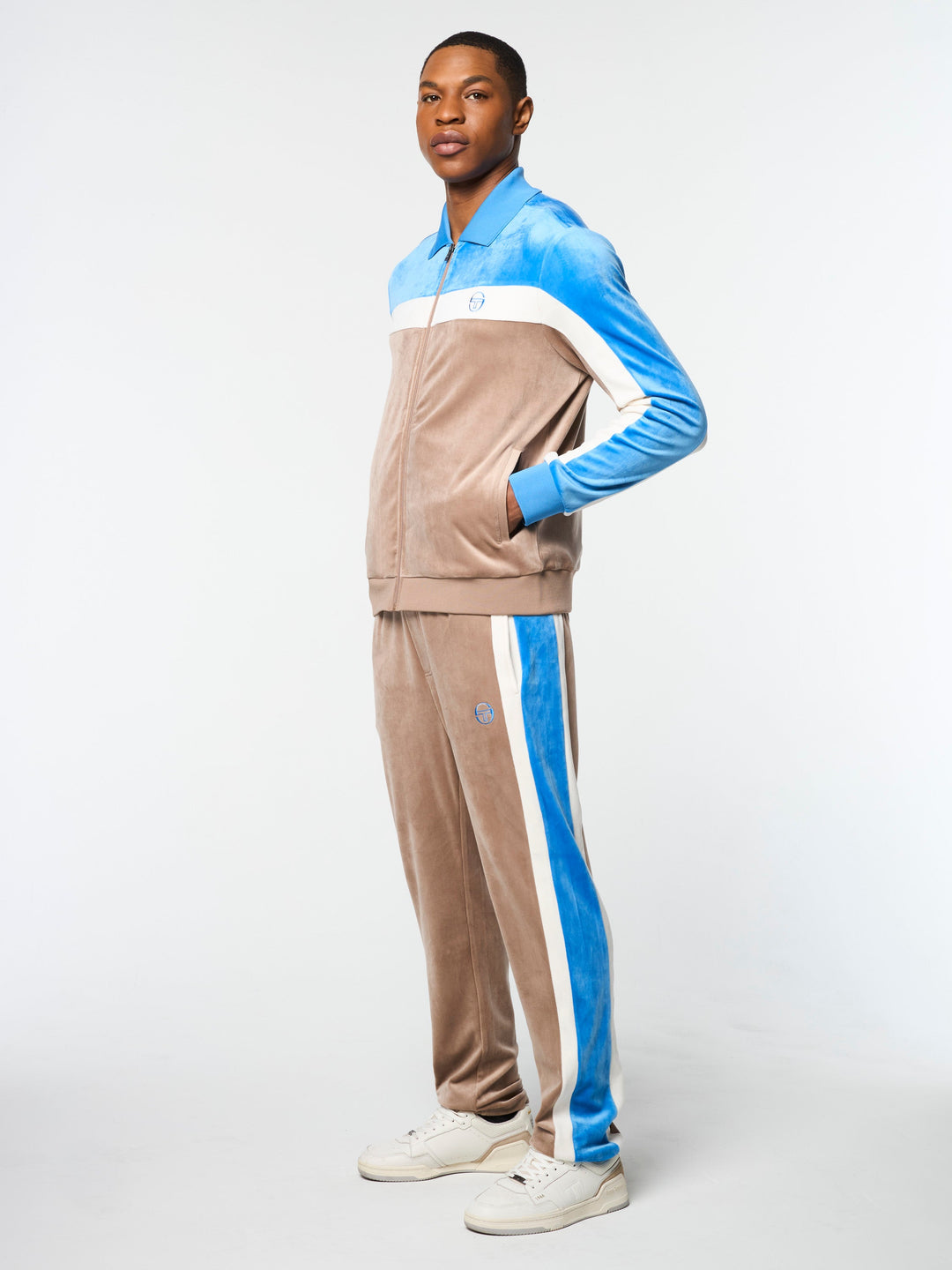 𝐒𝐄𝐑𝐆𝐈𝐎 𝐓𝐀𝐂𝐂𝐇𝐈𝐍𝐈 Chaqueta deportiva de terciopelo Lazaro         TAC22