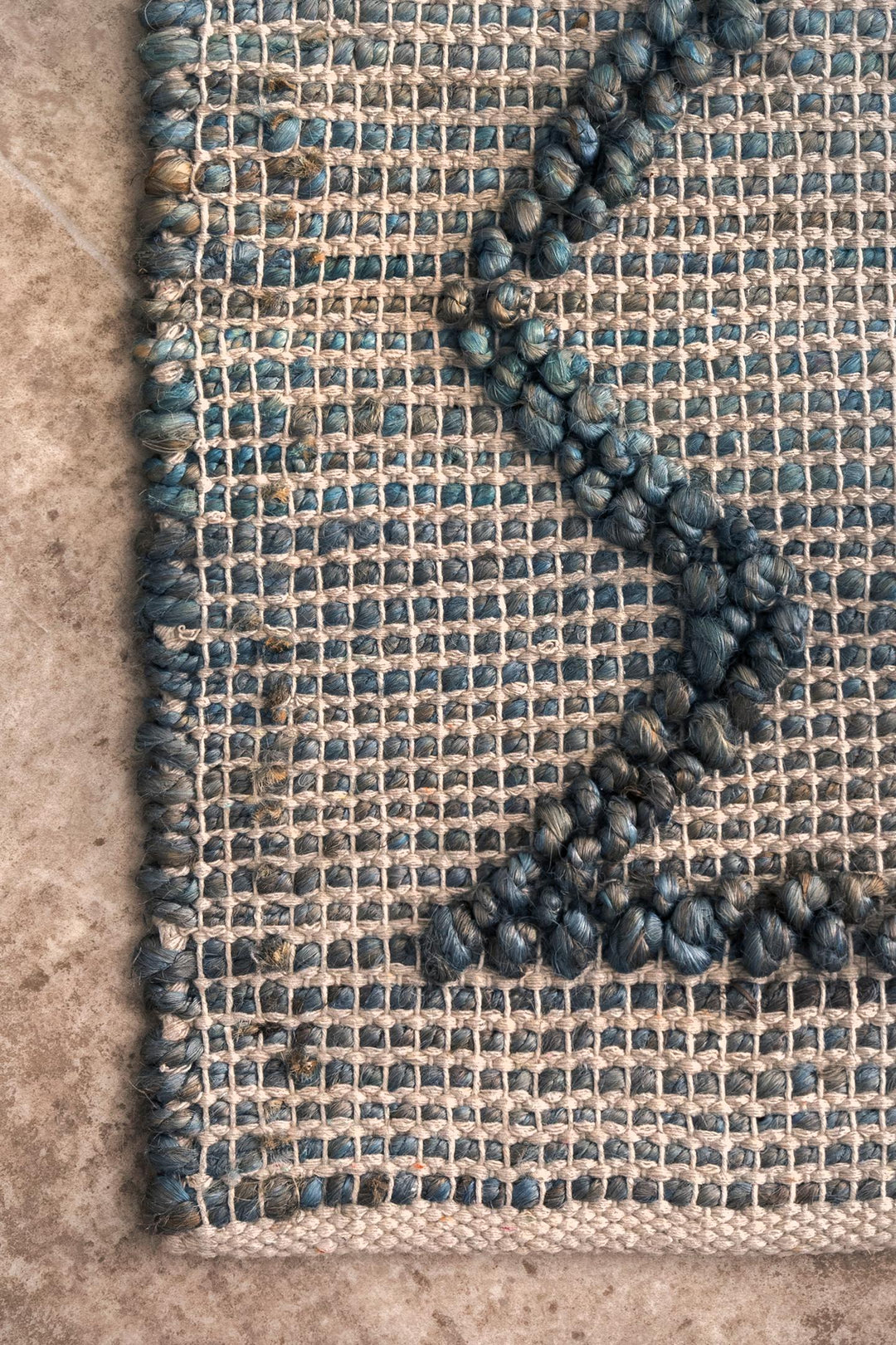 𝐍𝐔𝐋𝐎𝐎𝐌                         Alfombra de tejido plano Aura                        NU031